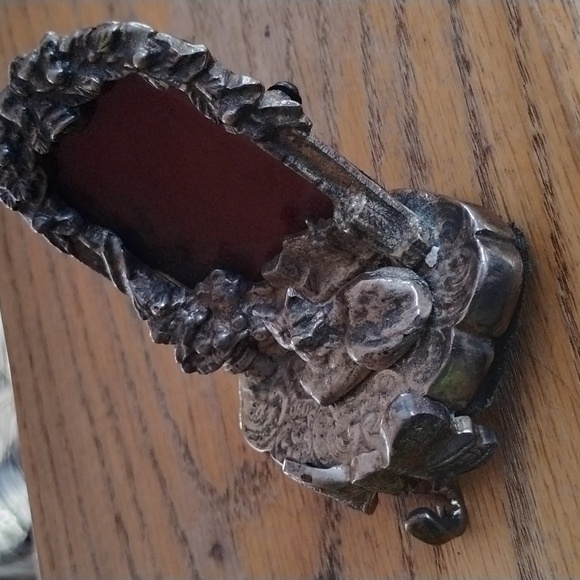 ⚜️  Pewter Cat Ornate Stocking Frame Holder 1990's - Picture 4 of 16